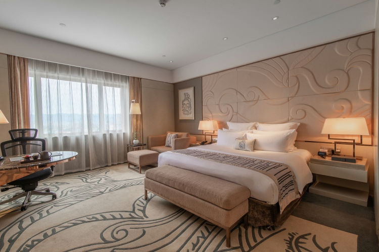 Business big bed room