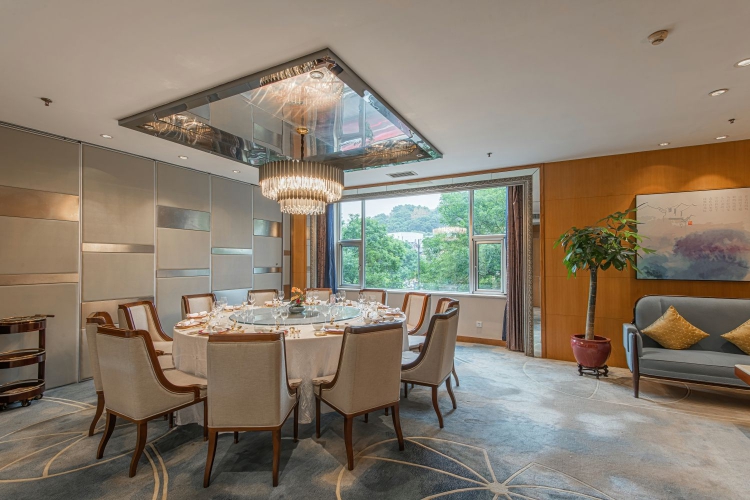 Grand Hyatt Restaurant