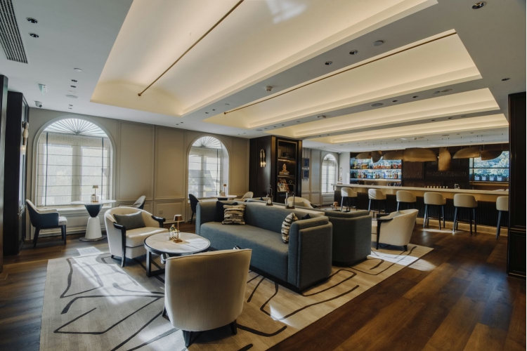 Executive Lounge